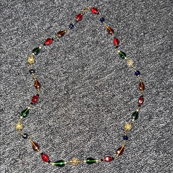 Jewelry - Elegant Multicolor Beaded Necklace
